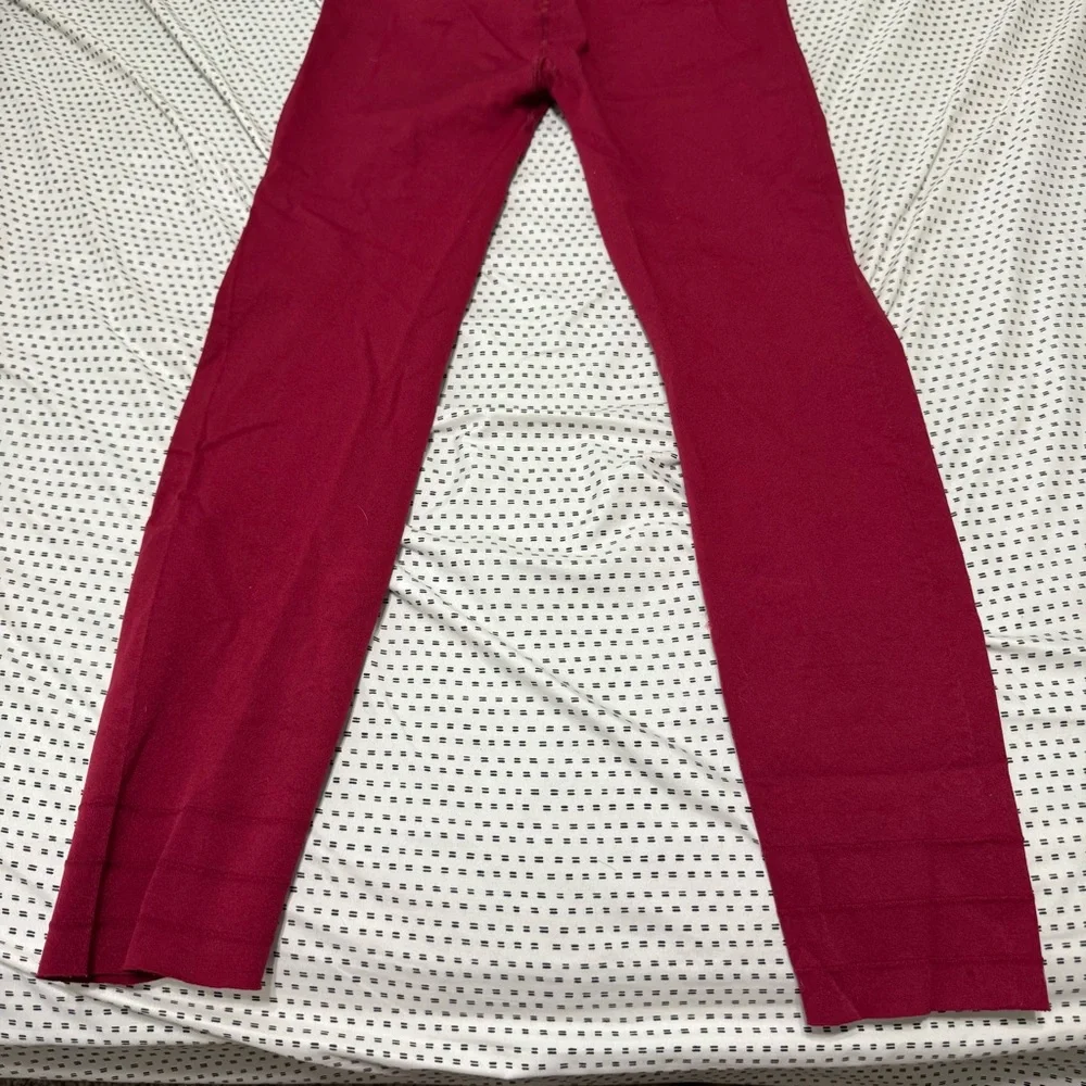 Sculptknit by Fabletics RedLeggings - Picture 4 of 8